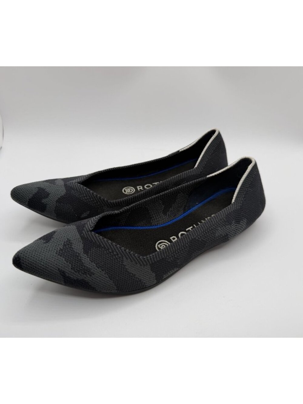 Rothys The Flats Ballet Women Size 7 Grey Camo Pointed Toe Knit Casual Shoe